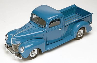 Revell-Monogram 1940 Ford Custom Pickup Truck Plastic Model Truck Kit 1/24 Scale #854928