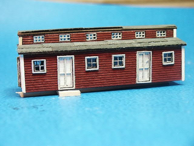 N Scale 4 STORY HOTEL PODIATRIST BUILDING BUILT-UP MODEL POWER New 2578 