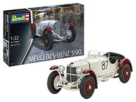 Revell-Germany Mercedes SSKL 1-32