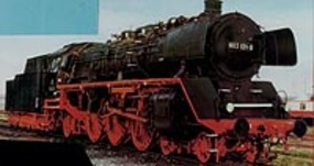 Revell-Germany 1/87 Standard Express 03 Class Locomotive w/Tender