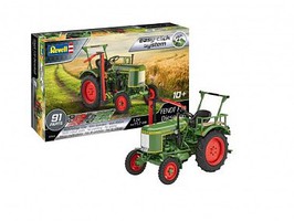 Revell-Germany Fendt F20 Diesel Tractor (Snap) Plastic Model Vehicle Kit 1/24 Scale #7822