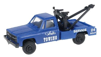 Trident Chevrolet Pickup Cab Ariks Towing Blue HO Scale Model Roadway Vehicle #90272