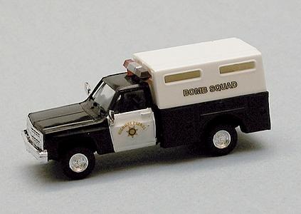 Trident Chevrolet Truck California Highway Patrol Bomb Squad HO Scale Model Roadway Vehicle #90338
