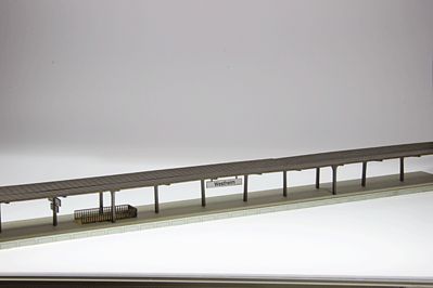 Trix Station Platform Kit - N-Scale