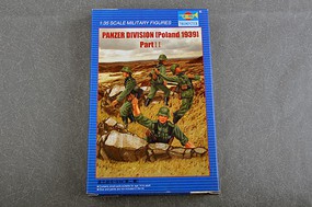 Trumpeter Panzer Division II Set Poland '39 (4) Plastic Model Military Figure Kit 1/35 Scale #00404