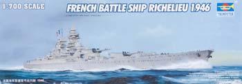 Trumpeter French Navy Richelieu Battleship 1946 (D) Plastic Model Military Ship 1/700 Scale #05751