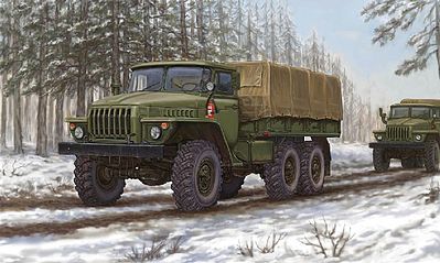Trumpeter Russian URAL-4320 Truck Plastic Model Military Vehicle Kit 1/35 Scale #1012