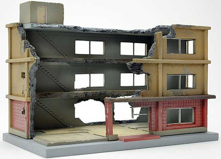 Tomy Apartment Under Demolitn - N-Scale