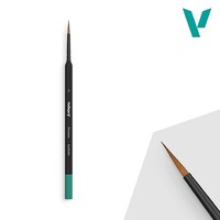 Vallejo Precision Round 2 Synthetic Brush w/triangular handle