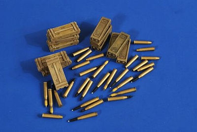 Verlinden 17-Powder Firefly Ammo & Boxes Plastic Model Weapon Kit 1/35 Scale #2548
