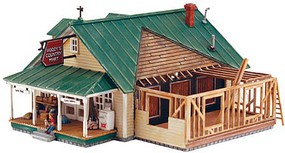 Woodland HO Woody's Country Mart