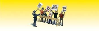 Woodland Picket Line (5 Figures w/Signs & Policeman) N Scale Model Railroad Figures #a2197