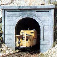 Woodland Concrete Single Portals (2) N Scale Model Railroad Tunnel #c1152