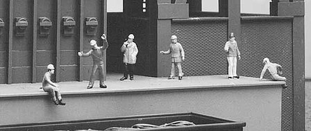 Walthers-Acc Loading Crew HO Scale Model Railroad Figure #6088