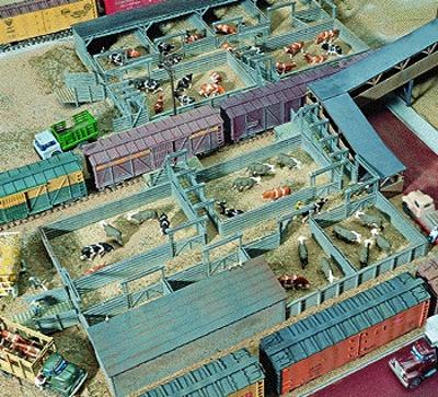 Walthers Stock Yard - 2 Pens - Kit - 9 x 7 22.8 x 17.7cm HO Scale Model Railroad Building #3047
