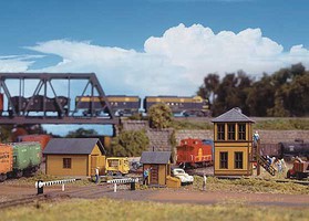 Walthers Trackside Structures Set Kit Three structures and accessories N-Scale