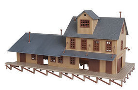 Iron Ridge Freight Station Kit