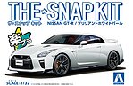 Aoshima Nissan GT-R 2-Door Car (Brilliant White Pearl) Plastic Model Car Kit 1/32 Scale #56394