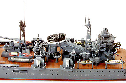 1/700 Japanese Lt. Cruiser Kumano pictures by John ( Hobbylinc )