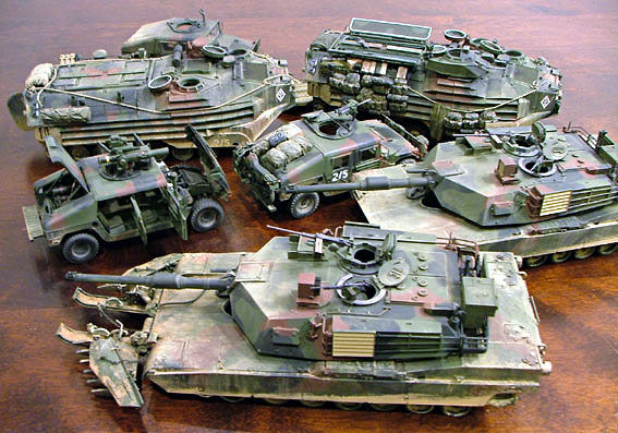 Tamiya 1/35 M1A2 Abrams Main Battle Tank TAM35269 Plastic Models  Armor/Military 1/35 