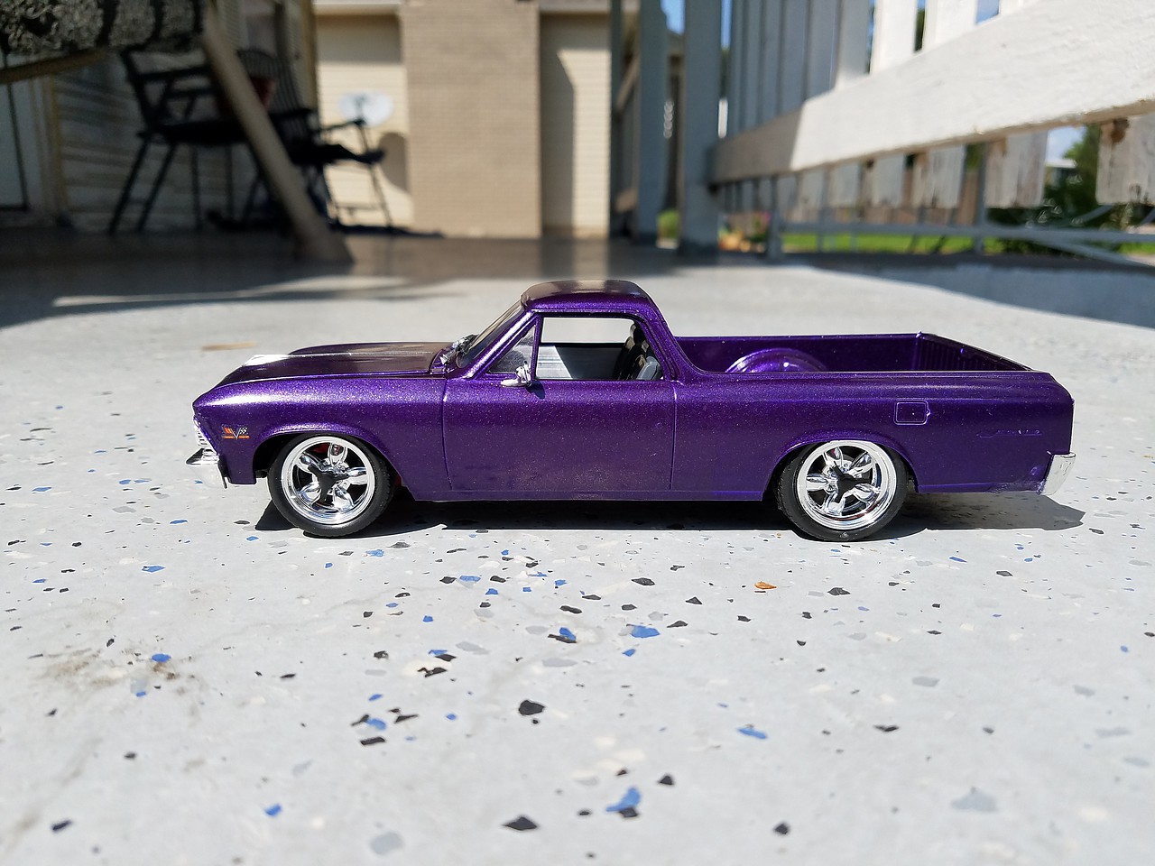1966 Chevy El Camino 2 'n 1 -- Plastic Model Car Kit -- 1/25 Scale ...