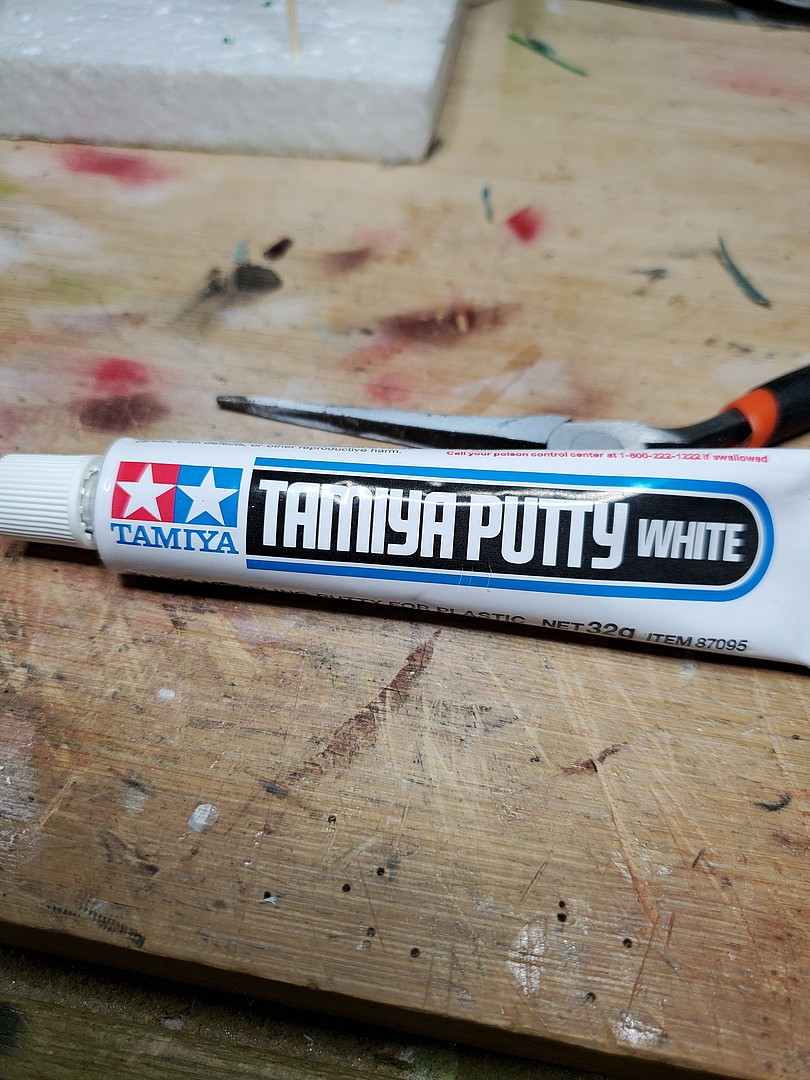 Tamiya 87095 Putty White Tube for Plastic Models