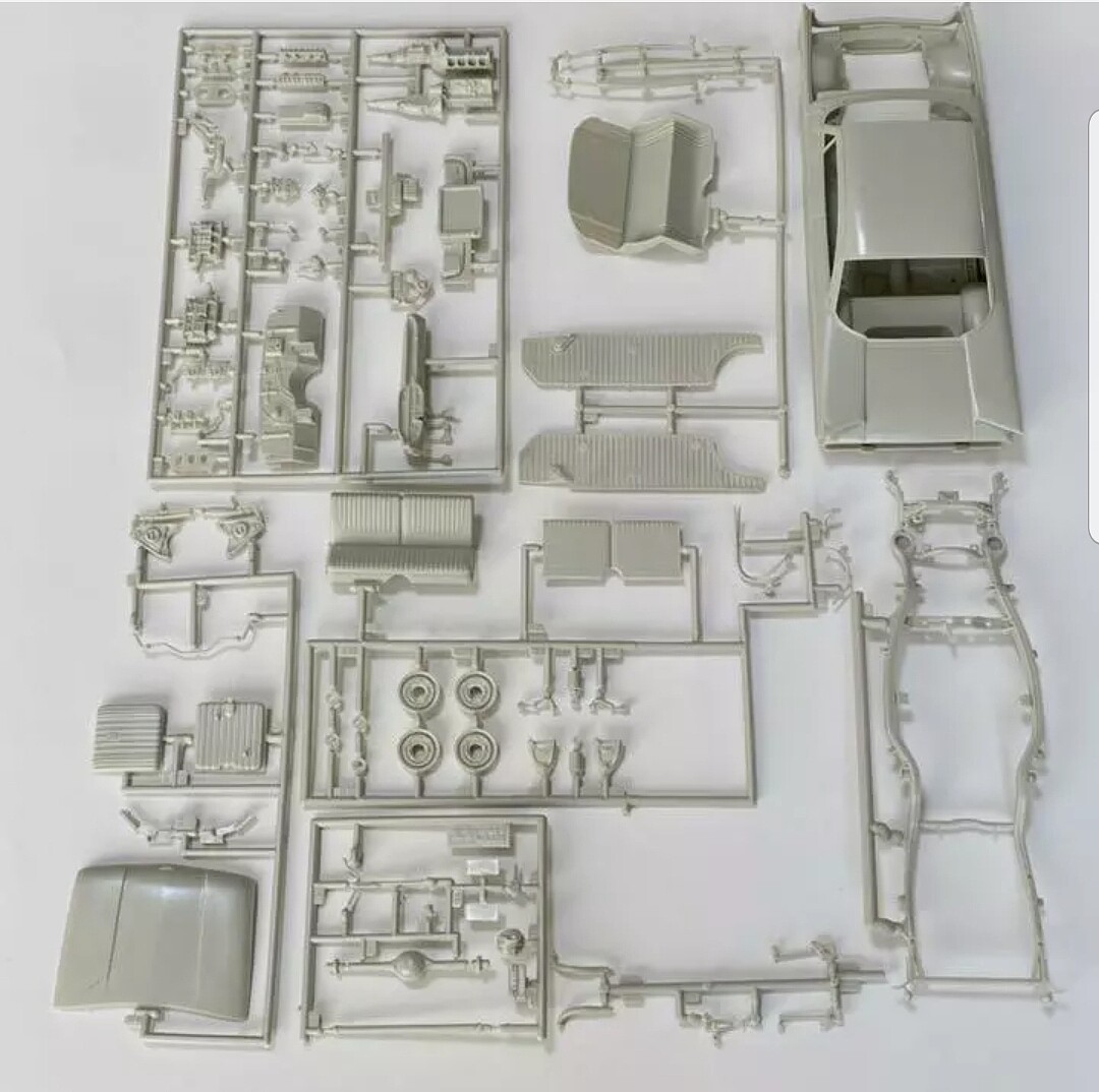 Ford Starliner Plastic Model Car Kit Scale