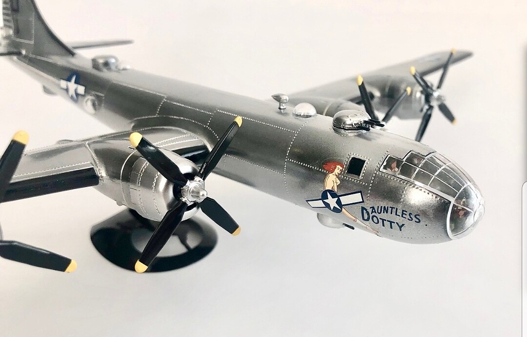 Boeing B-29 Superfortress -- Plastic Model Airplane Kit -- 1/120 Scale ...