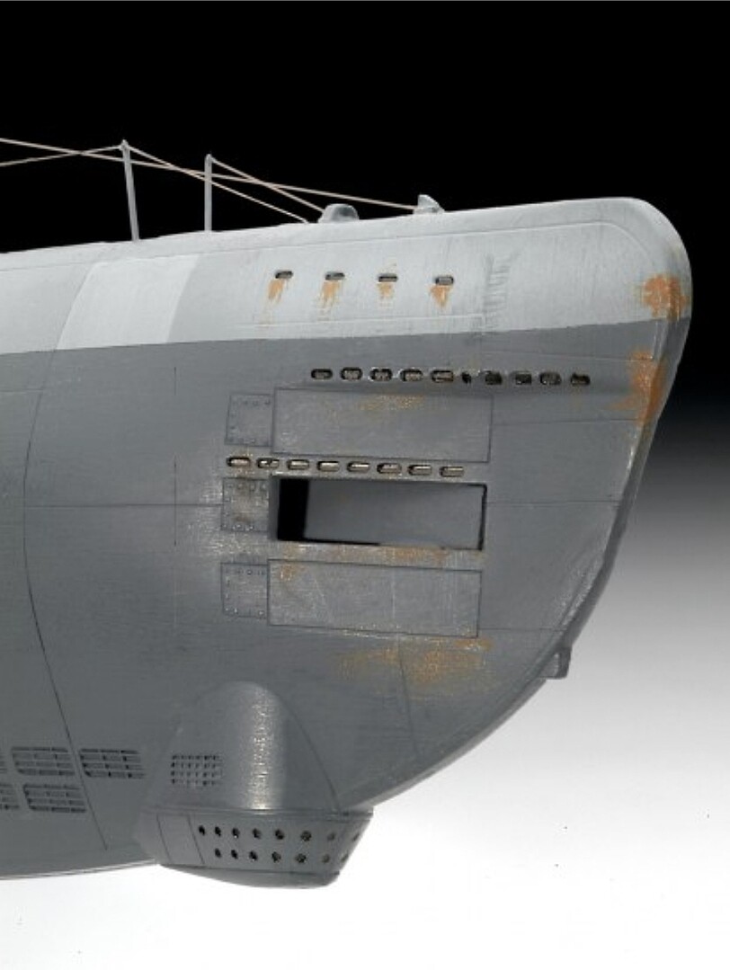 German Type XXI Submarine Plastic Model Military Ship Kit 1/144