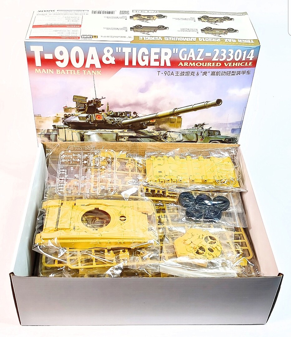 T90A Main Tank & Tiger GAZ233014 Armored Vehicle -- Plastic Model ...