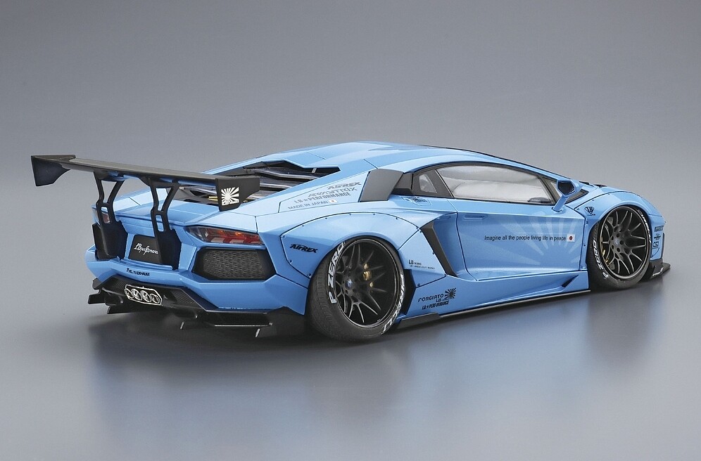 LB Works Lamborghini Aventador Version 1 -- Plastic Model Car Kit -- 1/