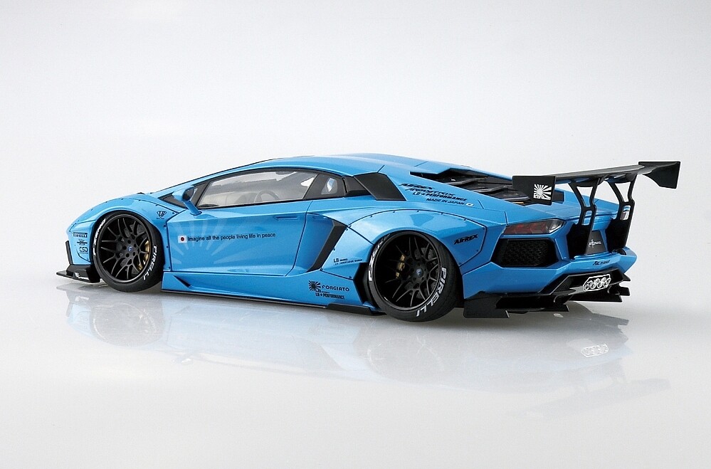 LB Works Lamborghini Aventador Version 1 -- Plastic Model Car Kit -- 1/