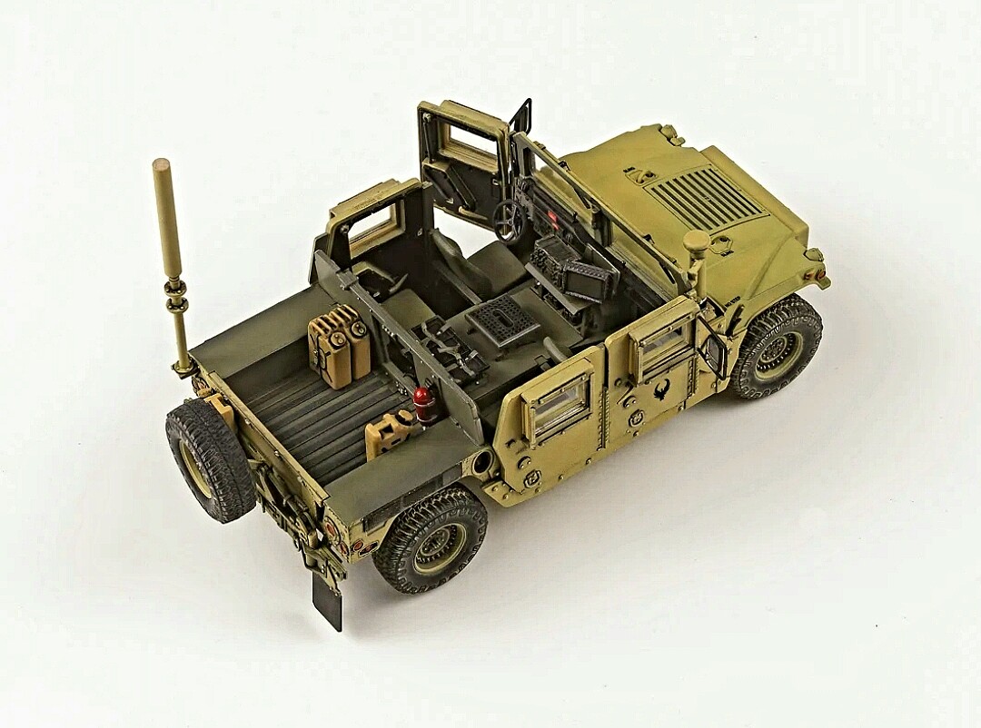 Kit De Modelo A Escala 1/35 Academy M1151 - Portador De Armamento Mejorado, Ideal Para Maquetas Militares