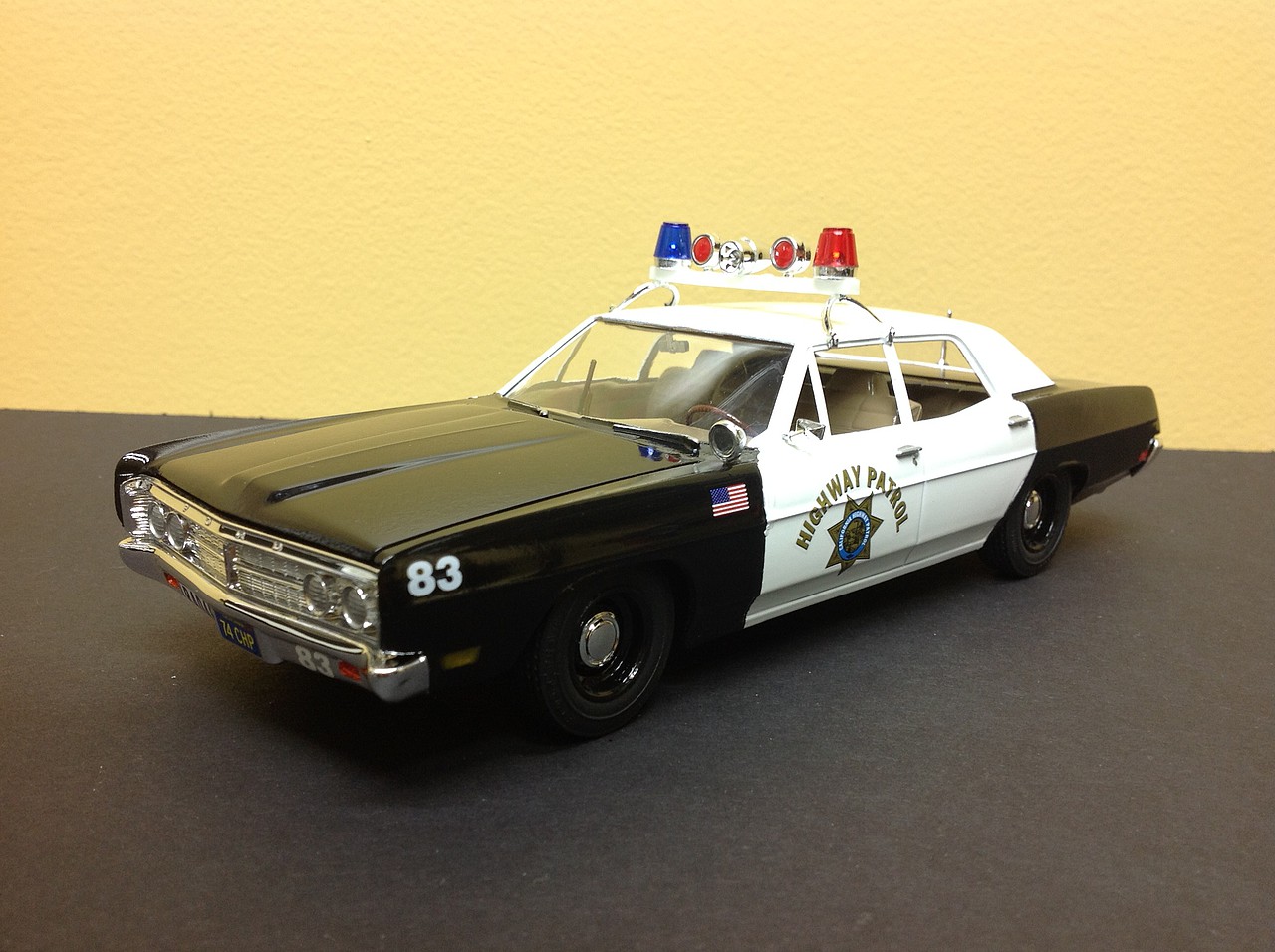 1970 FORD POLICE CAR Plastic Model Police Car Kit 1/25 Scale