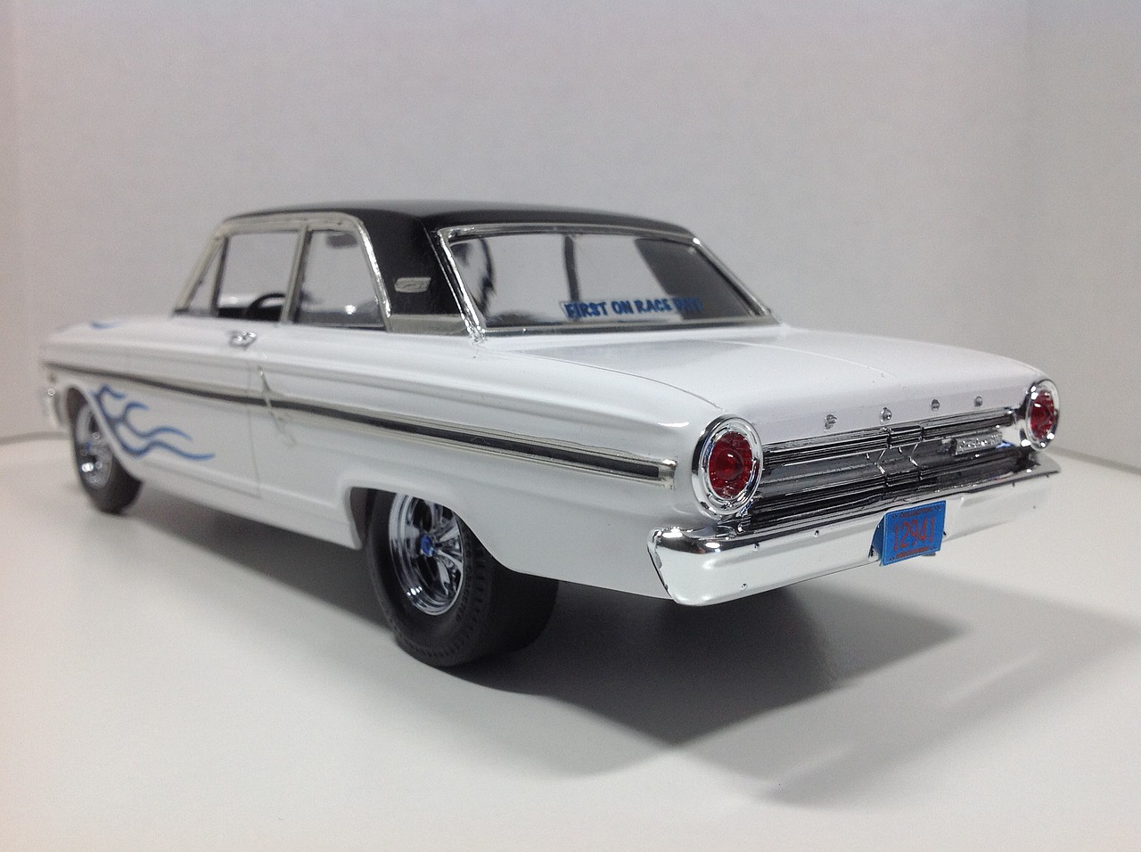 1964 Ford Fairlane Thunderbolt -- Plastic Model Car Kit -- 1/25 Scale ...