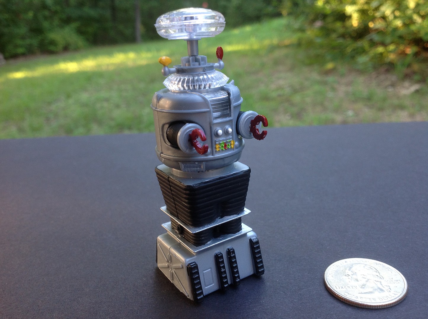 new lost in space robot