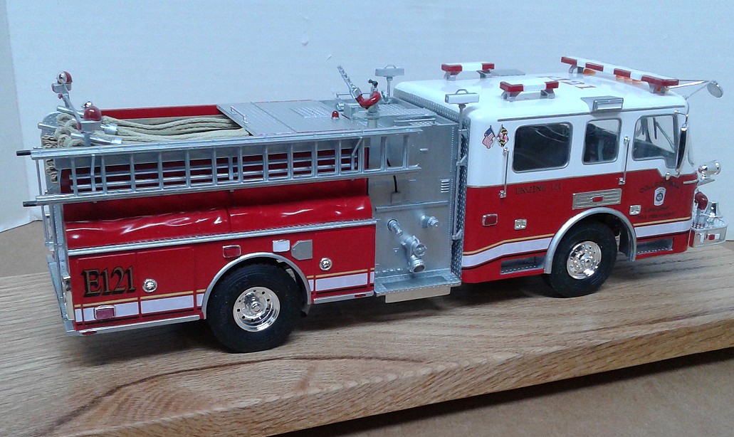 '02 American LaFrance Eagle Fire Pumper -- Plastic Model FIretruck Kit ...