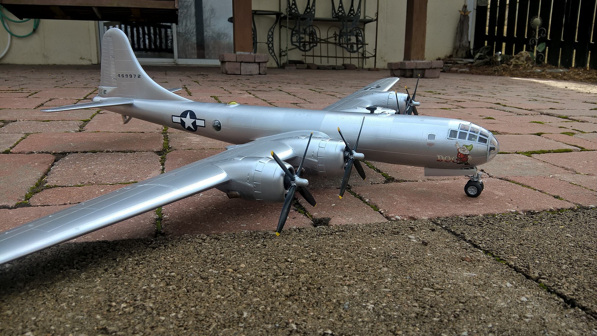 B-29 Superfortress -- Plastic Model Airplane Kit -- 1/48 Scale