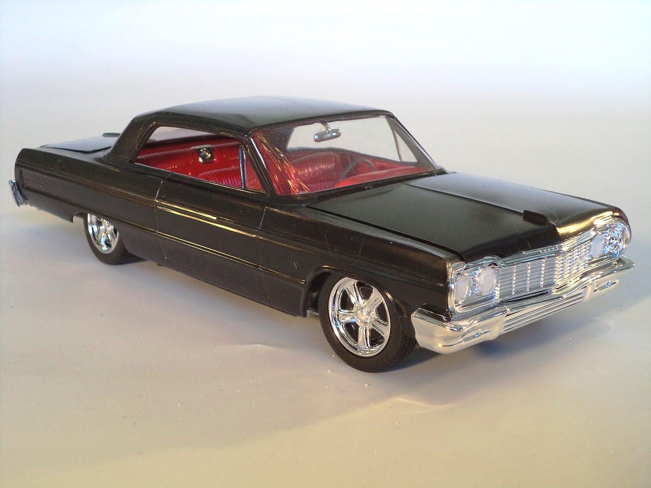 1963 Chevy Impala SS 2'n1 -- Plastic Model Car Kit -- 1/25 Scale ...