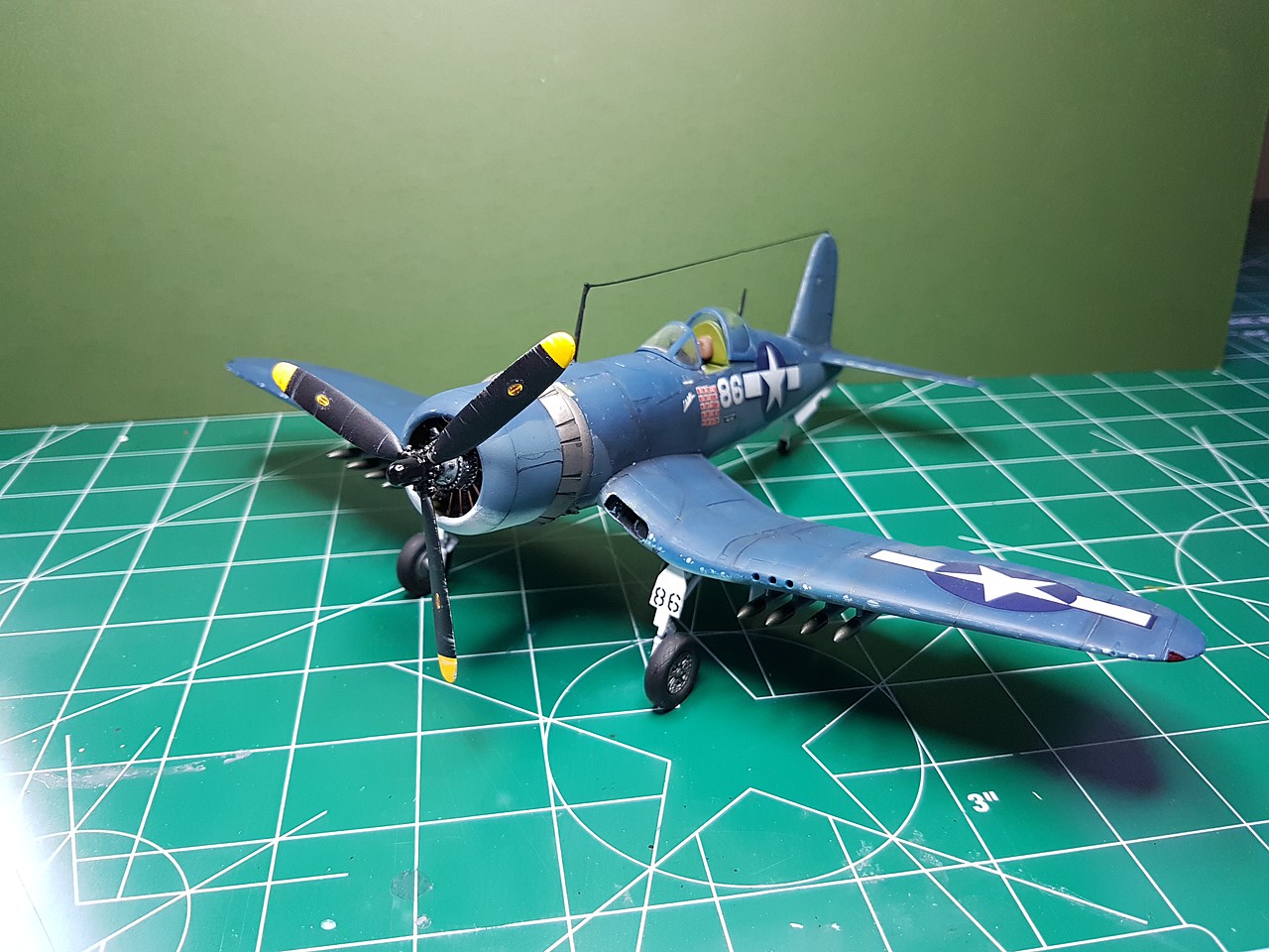 Vought F4U-1D Corsair Fighter Aircraft -- Plastic Model Airplane Kit ...