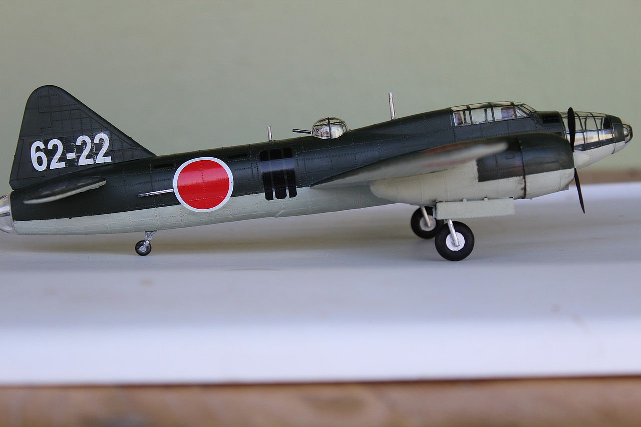 Mitsubishi G4M2 Bomber Military Aircraft Plane -- Plastic Model ...