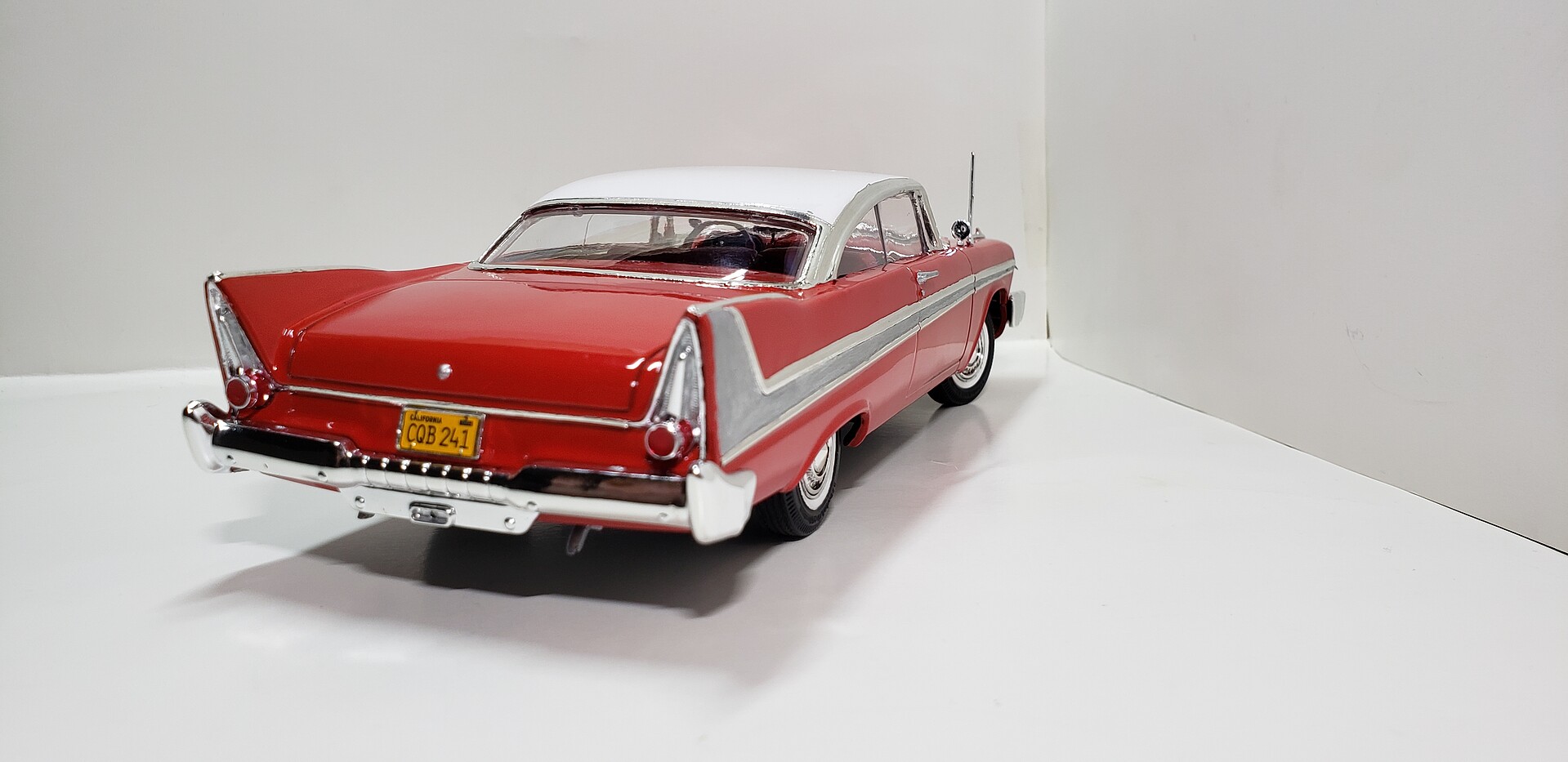 1958 Plymouth Christine Car (Red) Plastic Model Car Kit 1/25