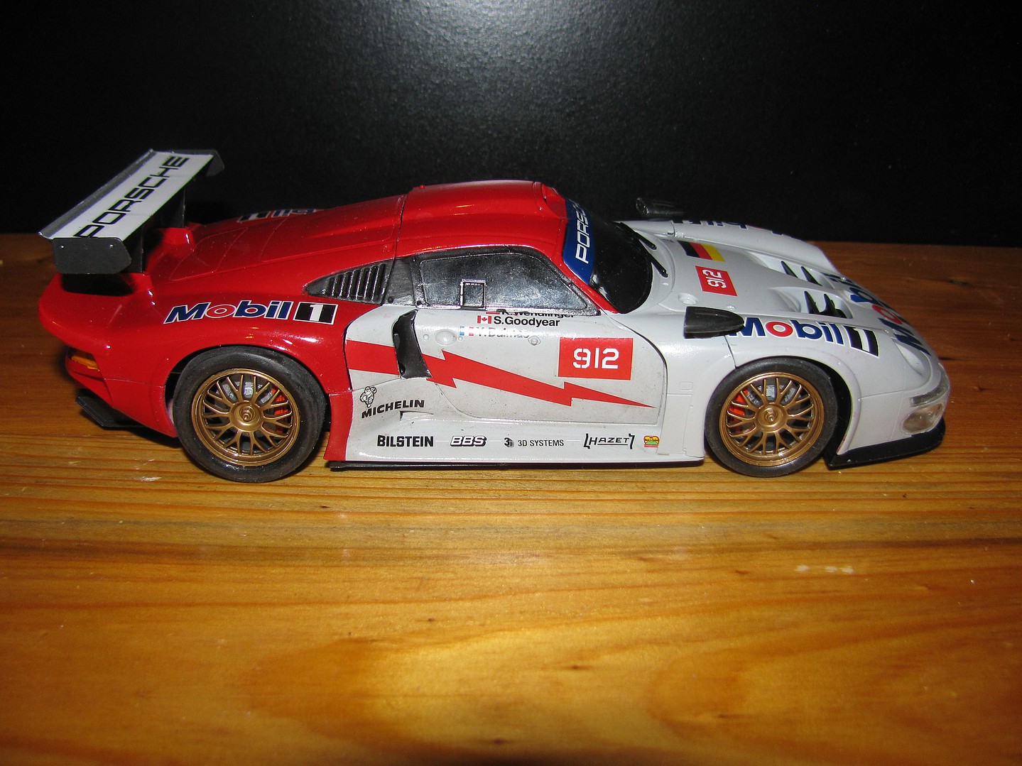 porsche model kits