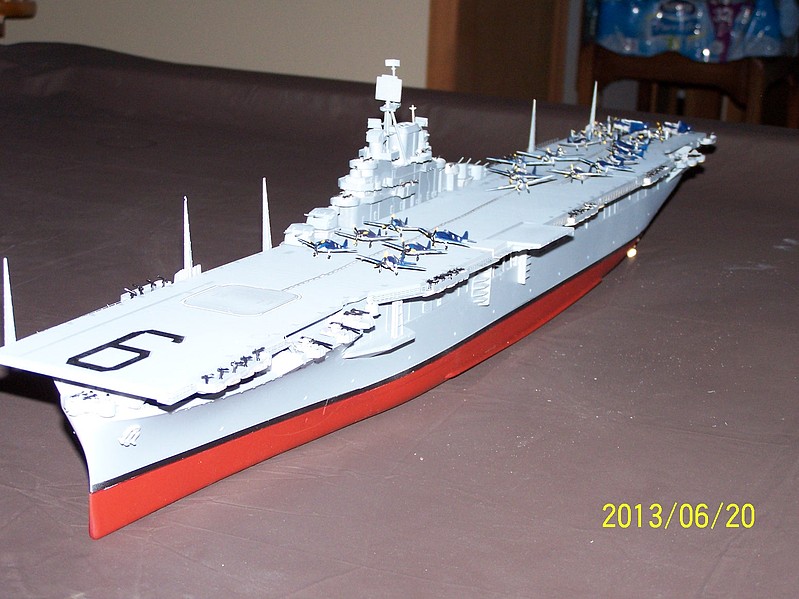 U.S.S. Aircraft Carrier Essex CV9 -- Plastic Model Military Ship Kit ...