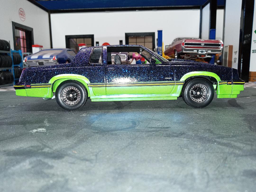 Gallery Pictures Revell-Monogram 1985 Oldsmobile 442/FE3-X Show Car ...