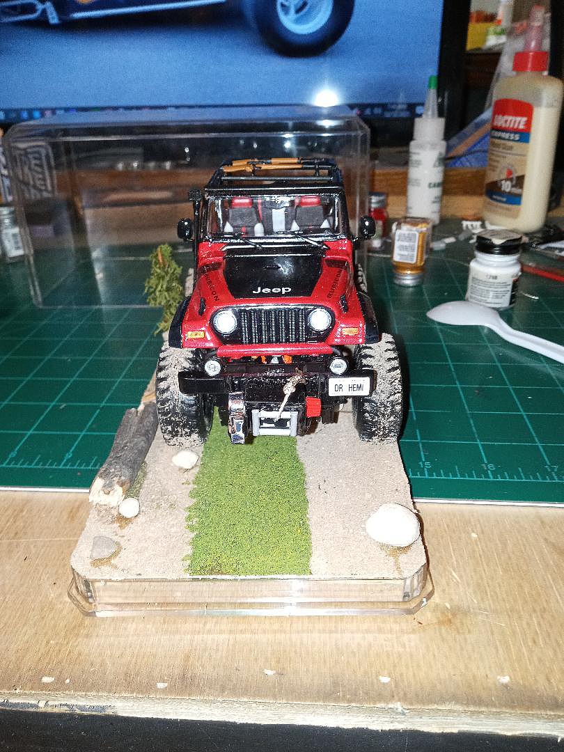Jeep Wrangler Rubicon Plastic Model Jeep Kit 1/25 Scale 4501