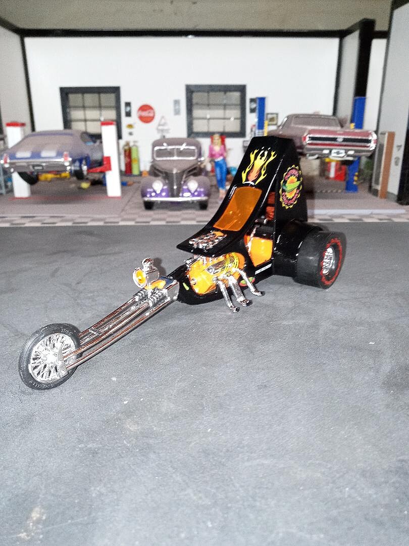plastic trikes