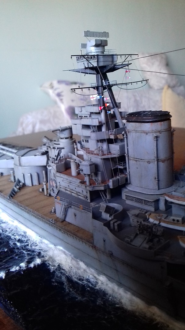 Hms Hood Battleship -- Plastic Model Military Ship Kit -- 1 350 Scale 