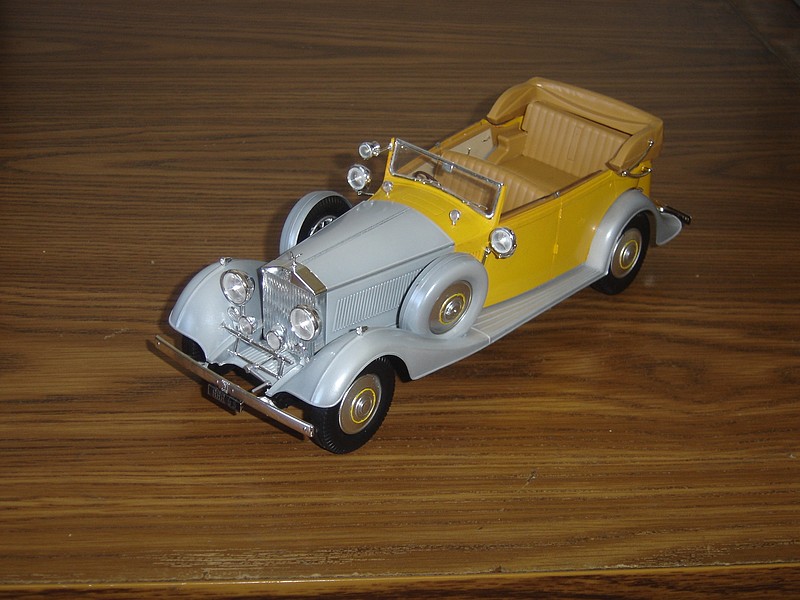 rolls royce miniature model price