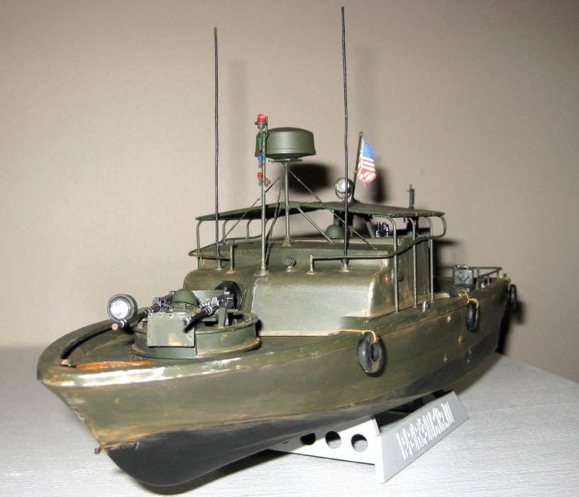 US Navy PBR31 MkII Pibber Boat -- Plastic Model Military Ship Kit -- 1/ ...